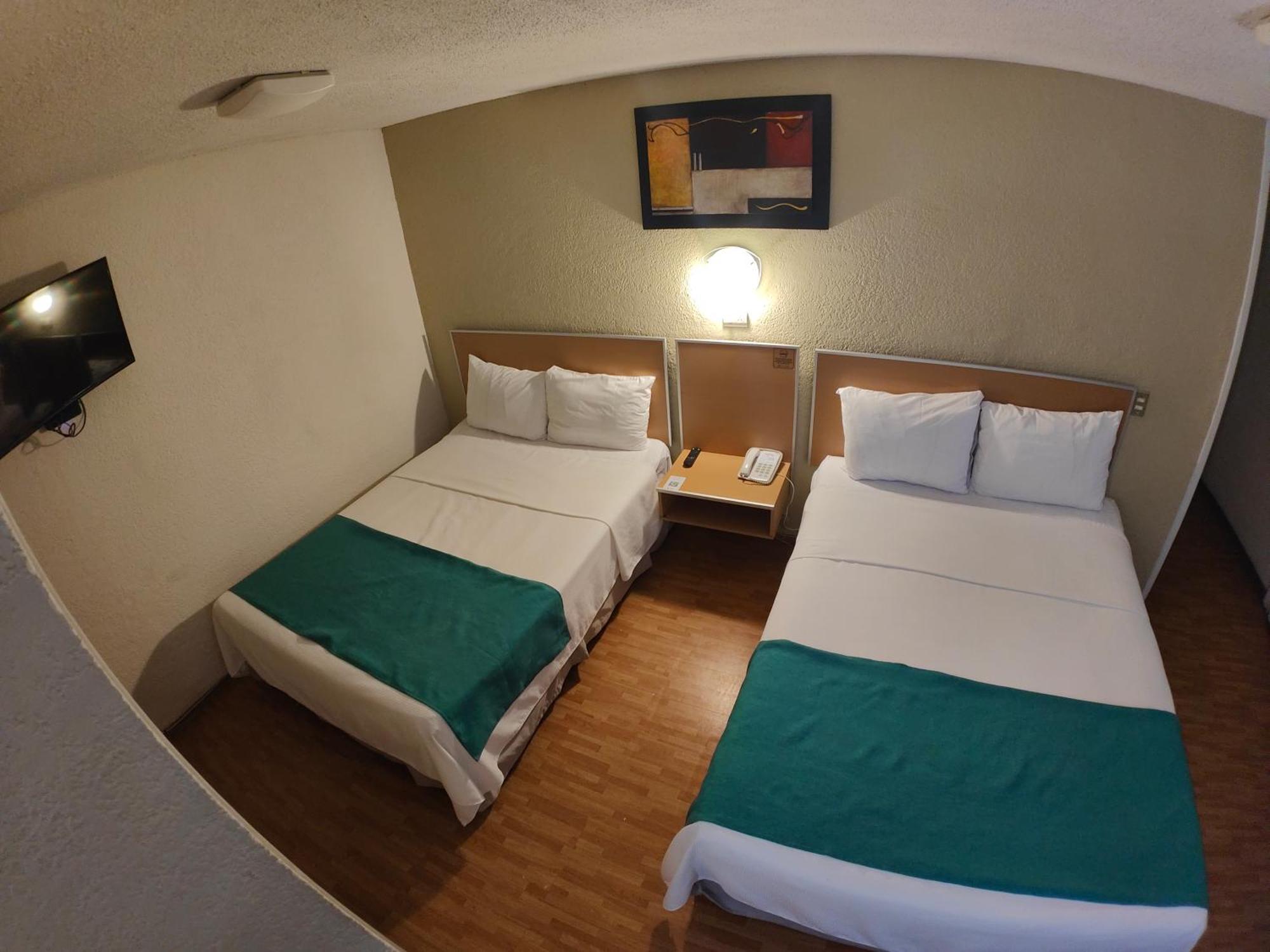Kasa Hotel&Suites Irapuato Exterior foto
